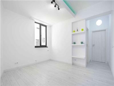 vanzare apartament 2 camere , decomandat , uverturii bloc nou Bucuresti