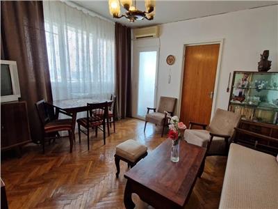 apartament de vanzare 3 camere titan Bucuresti