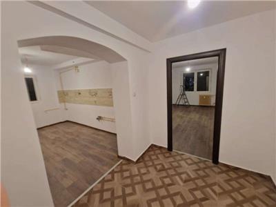 Apartament de vanzare 2 camere Dristor Ramnicu Valcea